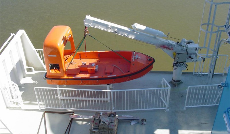 rescue boat davit - Image 1